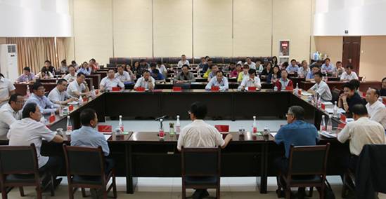 省國資委黨委副書記、副主任陳志忠 在青海物產(chǎn)集團講專題黨課